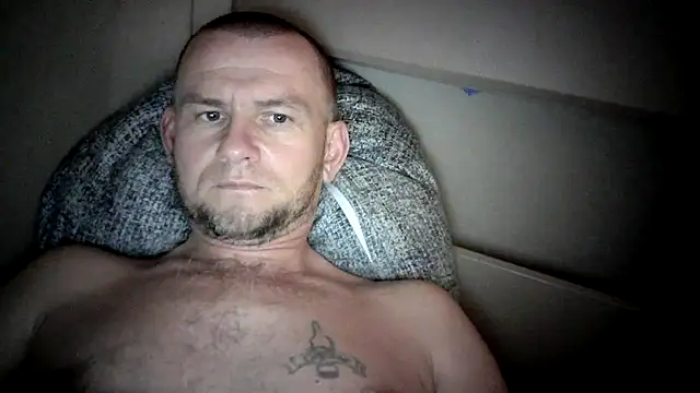 Snapshot of RoadDaddyXL chatting on September 12, 2025, 10:42 pm RoadDaddyXL online show from September 12, 2025, 10:42 pm