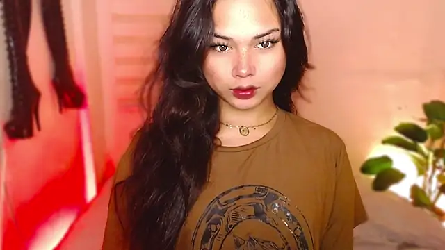 MissRumi Hunter online show from December 16, 2025, 6:56 pm