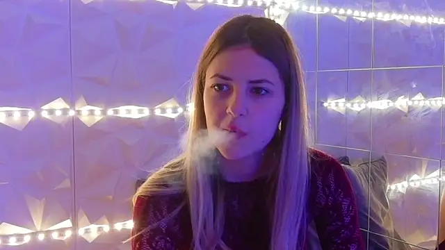 Snapshot of Aishha_ chatting on November 25, 2025, 6:03 am Aishha online show from November 25, 2025, 6:03 am