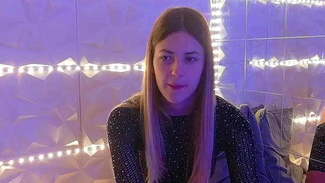 Snapshot of Aishha_ chatting on December 18, 2025, 5:34 am Aishha online show from December 18, 2025, 5:34 am