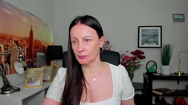 Snapshot of Velvet_Jasmine chatting on September 10, 2025, 5:28 am Velvet Jasmine online show from September 10, 2025, 5:28 am