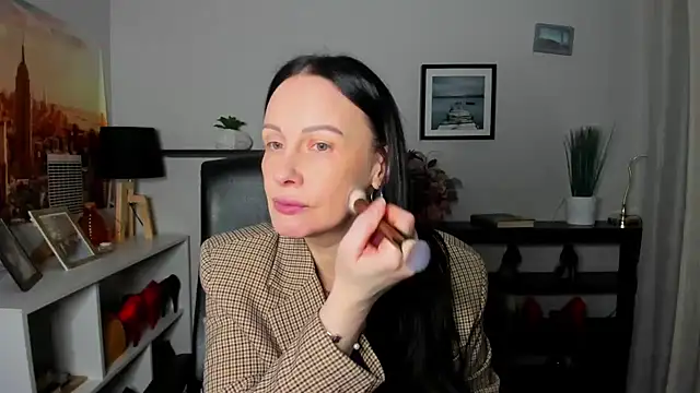 Snapshot of Velvet_Jasmine chatting on December 17, 2025, 6:29 am Velvet Jasmine online show from December 17, 2025, 6:29 am