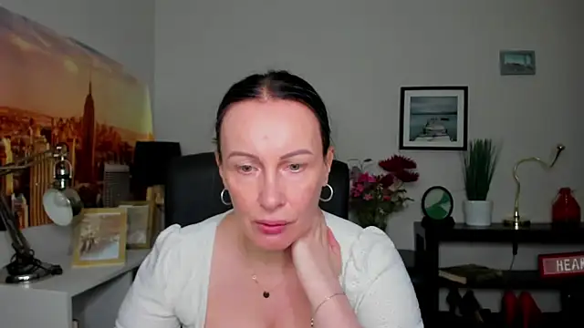 Snapshot of Velvet_Jasmine chatting on September 11, 2025, 5:29 am Velvet Jasmine online show from September 11, 2025, 5:29 am