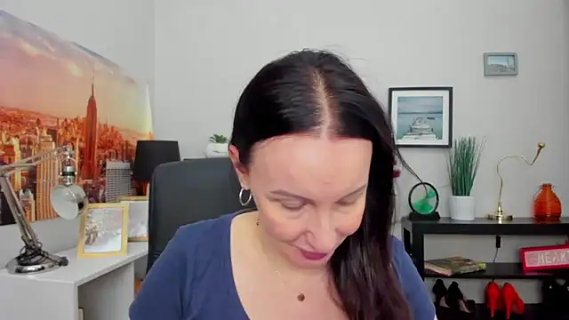 Snapshot of Velvet_Jasmine chatting on September 13, 2025, 6:35 am Velvet Jasmine online show from September 13, 2025, 6:35 am