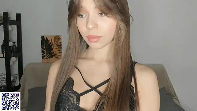 BlurryWish online show from October 20, 2025, 1:55 pm