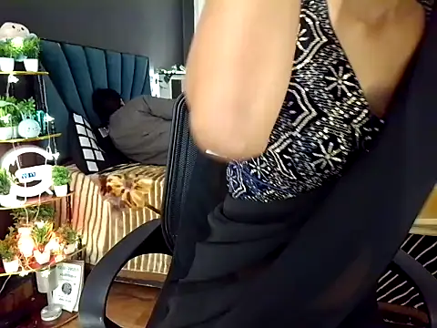 Snapshot of fairy_princess chatting on February 1, 2026, 2:48 pm fairy princess online show from February 1, 2026, 2:48 pm