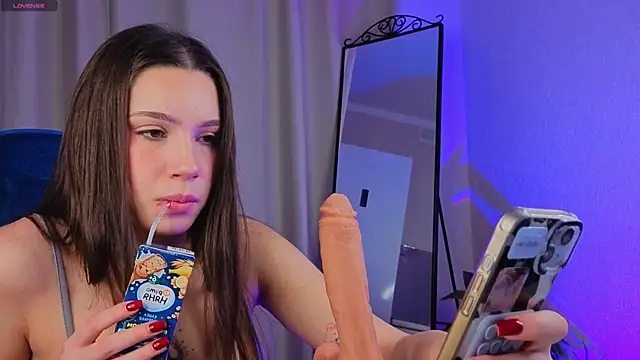 Tiny  Toon online show from November 9, 2025, 7:34 am