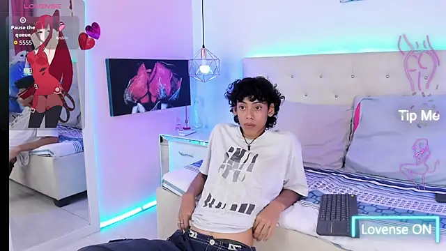 Snapshot of Thedoll_ethan7 chatting on October 9, 2025, 7:47 pm Thedoll ethan7 online show from October 9, 2025, 7:47 pm