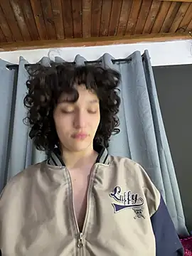 Snapshot of TeensNews18 chatting on February 20, 2026, 11:23 am TeensNews18 online show from February 20, 2026, 11:23 am