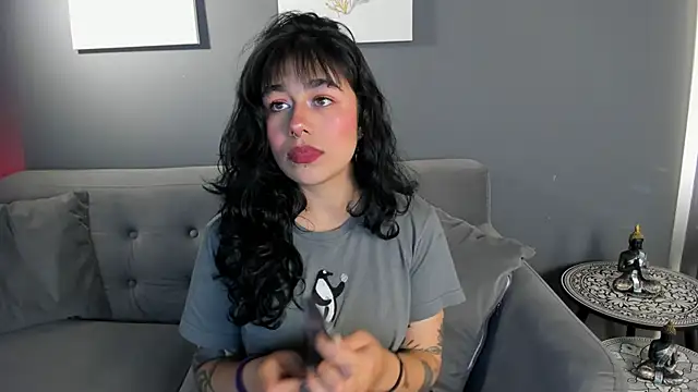 Snapshot of flower_smith_ chatting on February 3, 2026, 12:32 pm flower smith online show from February 3, 2026, 12:32 pm