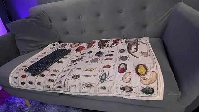 Snapshot of flower_smith_ chatting on March 1, 2026, 2:06 pm flower smith online show from March 1, 2026, 2:06 pm