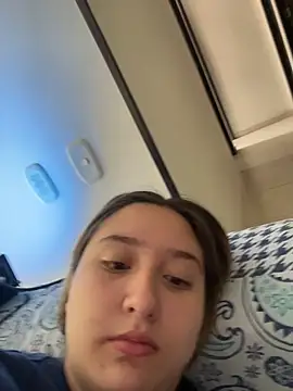 MoraInFire online show from December 4, 2025, 6:07 pm