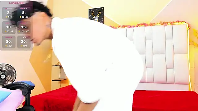 Snapshot of Adan_Oriol chatting on November 27, 2025, 3:40 am Adan Oriol online show from November 27, 2025, 3:40 am