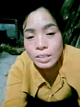 Snapshot of Maymay0033 chatting on November 25, 2025, 11:54 am Maymay0033 online show from November 25, 2025, 11:54 am