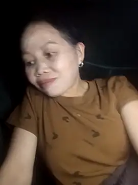  YooY  online show from October 15, 2025, 12:57 pm