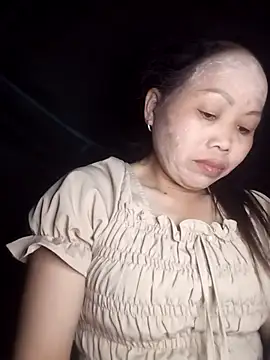  YooY  online show from October 22, 2025, 2:49 pm