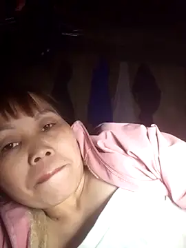  YooY  online show from December 3, 2025, 3:11 pm