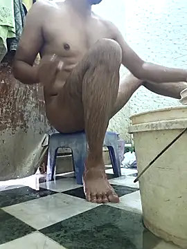 Sexy boy889900 online show from September 29, 2025, 2:51 am