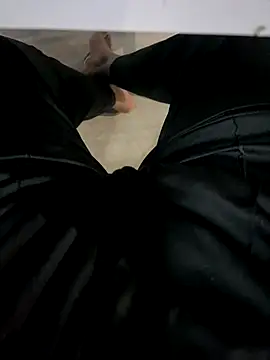 Snapshot of Senurak99 chatting on September 8, 2025, 4:17 pm Senurak99 online show from September 8, 2025, 4:17 pm