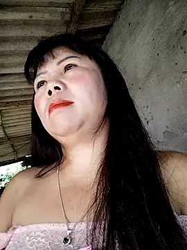Snapshot of lusy-00 chatting on October 2, 2025, 1:31 am lusy-00 online show from October 2, 2025, 1:31 am