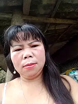 Snapshot of lusy-00 chatting on October 9, 2025, 2:12 am lusy-00 online show from October 9, 2025, 2:12 am