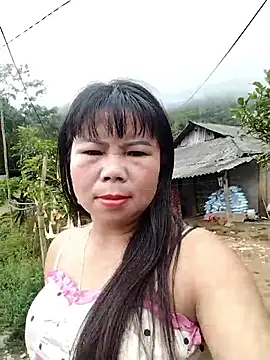 Snapshot of lusy-00 chatting on October 15, 2025, 2:10 am lusy-00 online show from October 15, 2025, 2:10 am