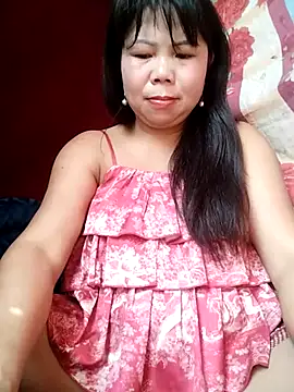 Snapshot of lusy-00 chatting on February 14, 2026, 2:56 am lusy-00 online show from February 14, 2026, 2:56 am