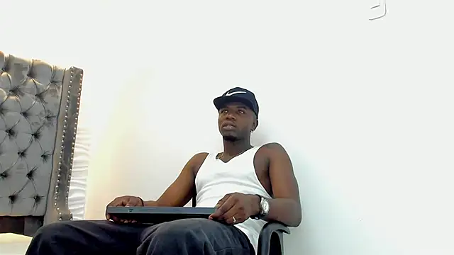 DOUGLAS 099 online show from September 20, 2025, 1:05 pm