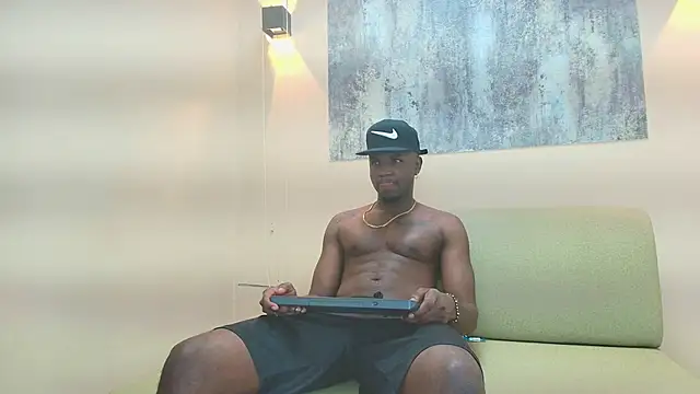 DOUGLAS 099 online show from November 22, 2025, 7:35 pm