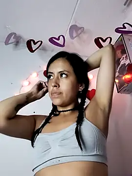 Queen Ashly online show from February 3, 2026, 2:32 am