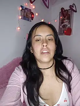 Snapshot of Queen_Ashly chatting on May 2, 2026, 3:01 am Queen Ashly online show from May 2, 2026, 3:01 am