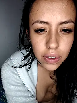 Snapshot of Queen_Ashly chatting on November 3, 2025, 4:50 am Queen Ashly online show from November 3, 2025, 4:50 am