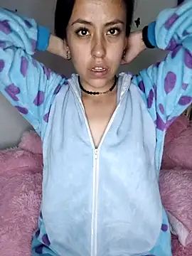 Snapshot of Queen_Ashly chatting on November 6, 2025, 2:59 am Queen Ashly online show from November 6, 2025, 2:59 am