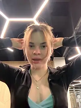 Snapshot of SMELLSEX chatting on January 15, 2026, 7:50 pm SMELLSEX online show from January 15, 2026, 7:50 pm