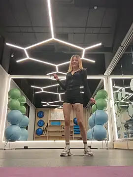 SMELLSEX online show from November 8, 2025, 7:17 pm