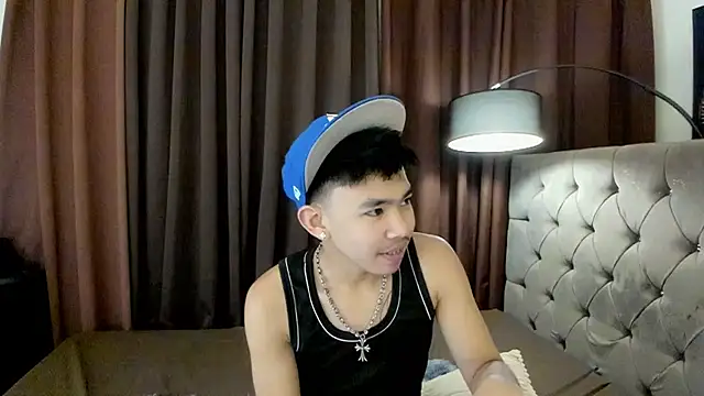 Snapshot of urfantasyhotbaby chatting on November 23, 2025, 5:01 pm urfantasyhotbaby online show from November 23, 2025, 5:01 pm