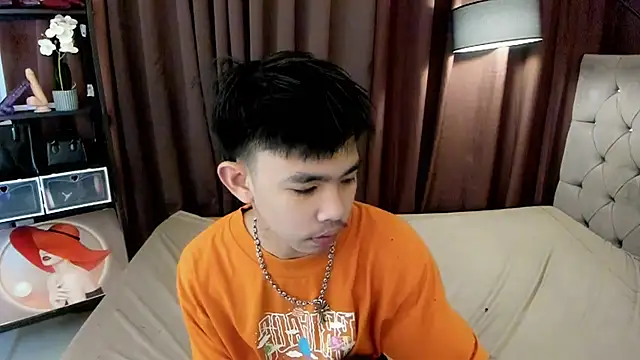 Snapshot of urfantasyhotbaby chatting on November 27, 2025, 5:35 pm urfantasyhotbaby online show from November 27, 2025, 5:35 pm