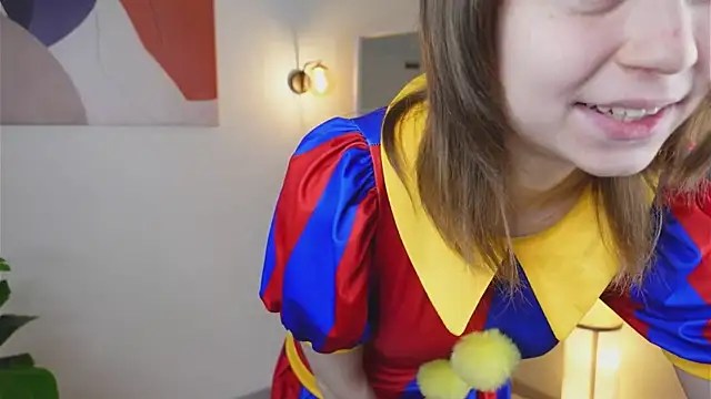 Katie ktk online show from October 30, 2025, 2:04 pm