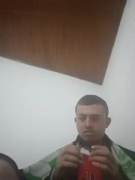 Snapshot of Loquendo2201 chatting on September 19, 2025, 7:56 am Loquendo2201 online show from September 19, 2025, 7:56 am