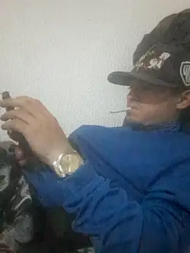 Snapshot of Loquendo2201 chatting on October 11, 2025, 3:40 am Loquendo2201 online show from October 11, 2025, 3:40 am