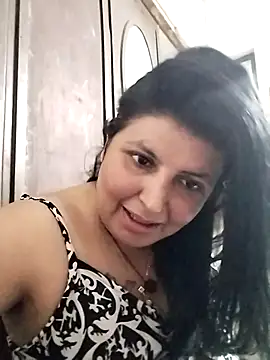 Snapshot of Jann_Riya333 chatting on May 2, 2026, 5:18 pm Jann Riya333 online show from May 2, 2026, 5:18 pm