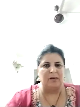 Snapshot of Jann_Riya333 chatting on May 11, 2026, 5:43 pm Jann Riya333 online show from May 11, 2026, 5:43 pm
