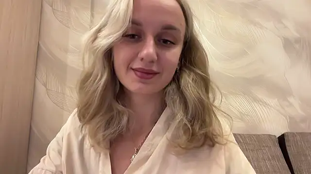 Snapshot of AdeleEverhart chatting on November 29, 2025, 6:19 pm AdeleEverhart online show from November 29, 2025, 6:19 pm