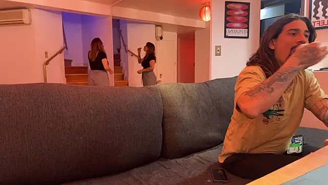 Snapshot of annaxxxb chatting on October 30, 2025, 11:01 pm annaxxxb online show from October 30, 2025, 11:01 pm