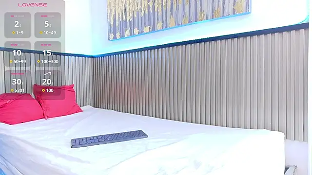 Gabrielaa Miller  online show from October 26, 2025, 3:56 pm