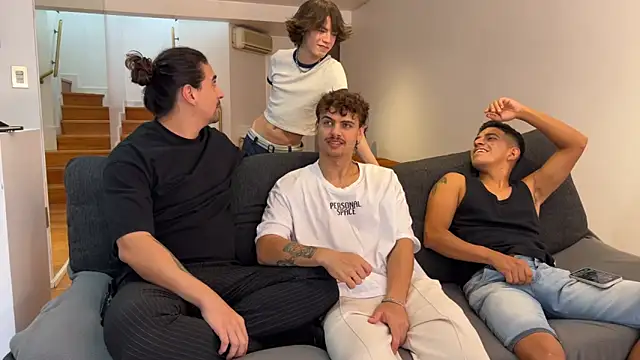 lenruy online show from April 15, 2026, 8:53 pm