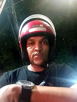 Snapshot of Snoopreto42 chatting on February 16, 2026, 11:46 pm Snoopreto42 online show from February 16, 2026, 11:46 pm