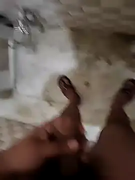 Snapshot of vers_negi9 chatting on October 17, 2025, 8:54 pm vers negi9 online show from October 17, 2025, 8:54 pm