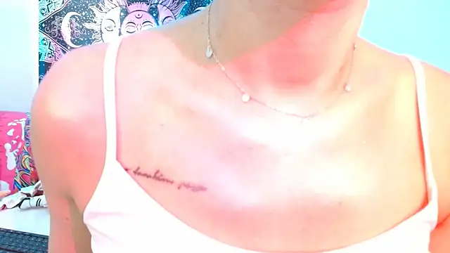 Snapshot of lilithxy chatting on October 20, 2025, 5:35 pm lilithxy online show from October 20, 2025, 5:35 pm