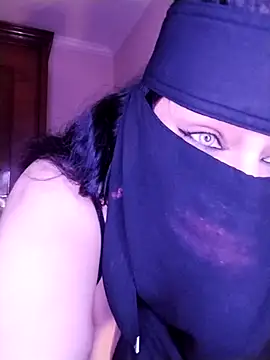 lilyan12 online show from March 9, 2026, 11:08 pm